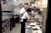 10 - Lo chef Cristiano Gramegna ai fornelli